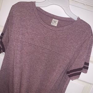 Maroon tshirt